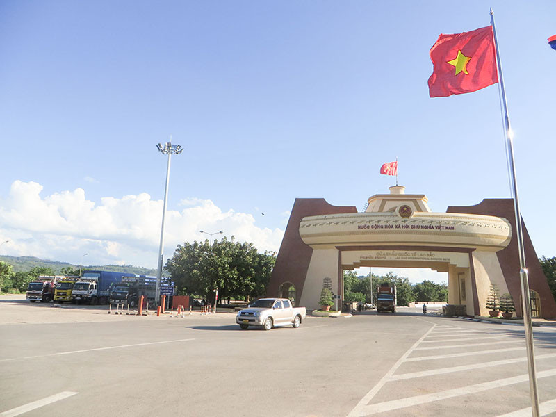 Cửa khẩu Quốc tế Lao Bảo - Ảnh: PV