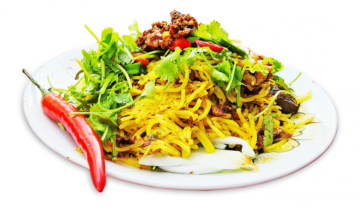   Nghệ rất gi&agrave;u dưỡng chất, đem lại nhiều lợi &iacute;ch cho cơ thể, l&agrave;n da, n&atilde;o bộ v&agrave; l&agrave;  một trong những gia vị được người Quảng Trị y&ecirc;u th&iacute;ch trong đ&oacute; c&oacute; m&oacute;n đặc trưng như:  B&uacute;n (x&agrave;o) nghệ, c&aacute; kho nghệ&hellip;  - Ảnh: Thanh Hồ