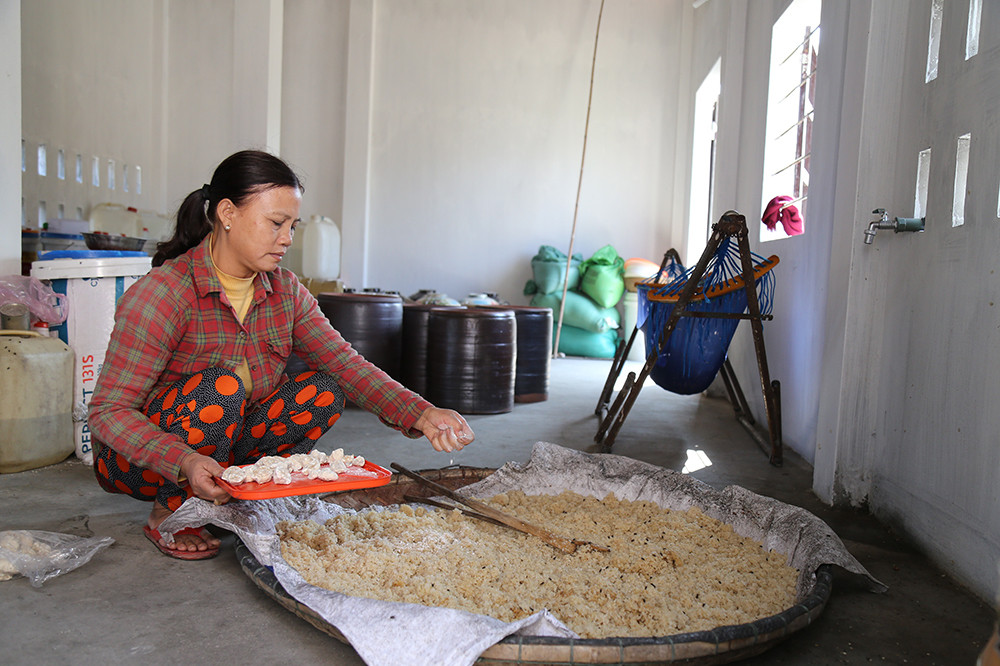 L&agrave;ng Kim Long ở Quảng Trị từng được Ph&aacute;p lựa chọn nấu rượu xuất sang Ph&aacute;p - Ảnh: Ho&agrave;ng T&aacute;o