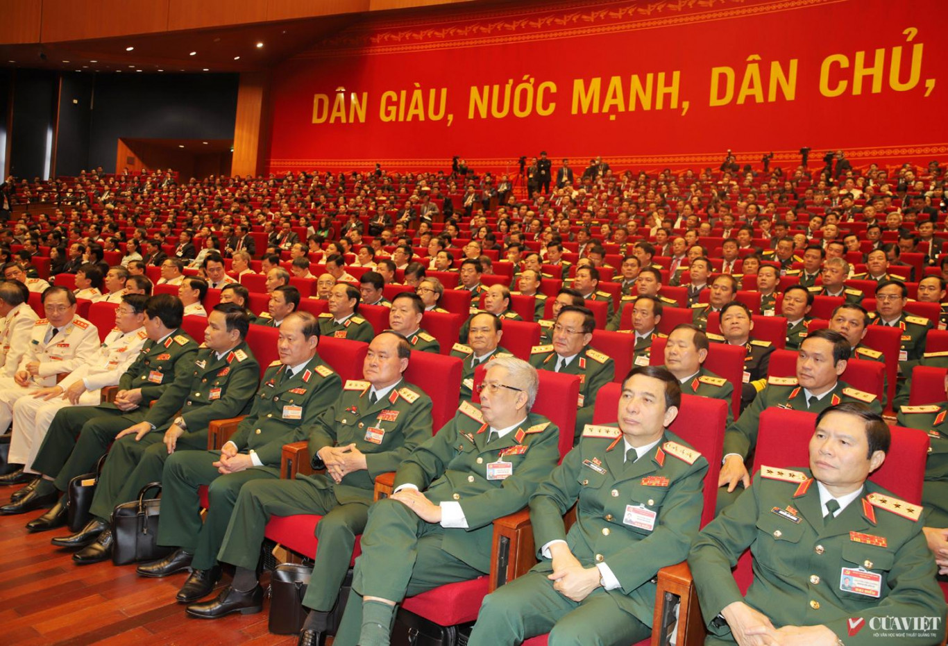 Đo&agrave;n đại biểu qu&acirc;n đội tham dự Đại hội