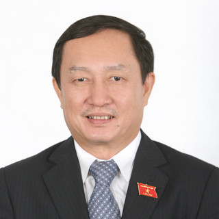 Ủy vi&ecirc;n Trung ương Đảng, Bộ trưởng Bộ Khoa học v&agrave; C&ocirc;ng nghệ Huỳnh Th&agrave;nh Đạt (Sinh năm 1962, qu&ecirc; qu&aacute;n Bến Tre)